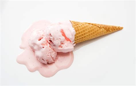 How Much Protein in Ice Cream: A Melting Pot of Nutritional Curiosity and Culinary Whimsy