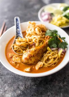  Khao Soi: Odkryj kremową, pikantną symfonię smaków w sercu Chiang Mai!